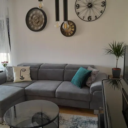 Apartman Piano Penthouse