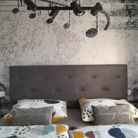 Piano Penthouse זאדאר