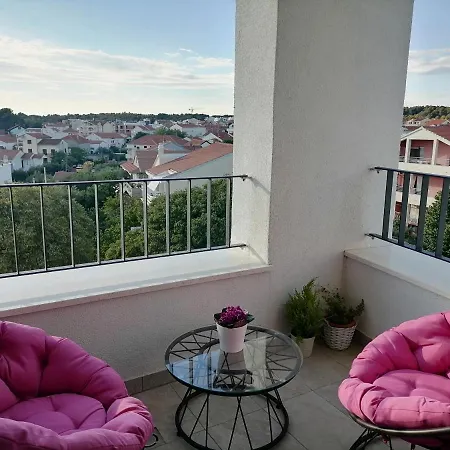 Piano Penthouse זאדאר